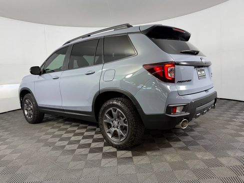 Used 2024 Honda Passport TrailSport image 9