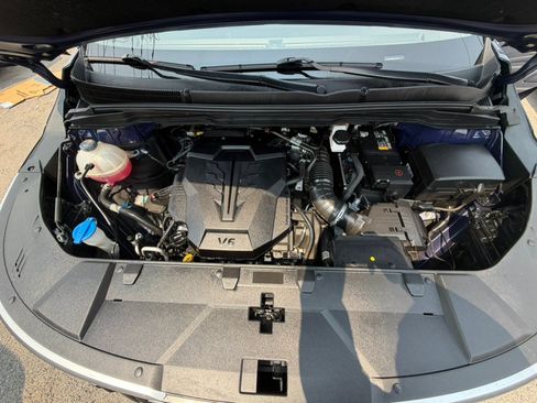 Used 2022 Kia Carnival LX FWD image 20