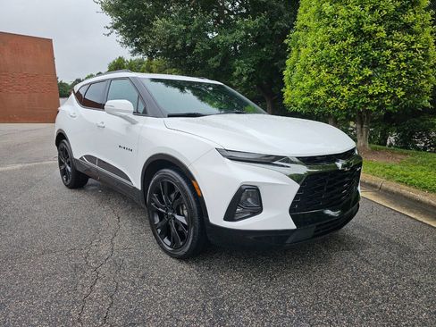 Used 2019 Chevrolet Blazer RS w/ Sun and Wheels Package image 7