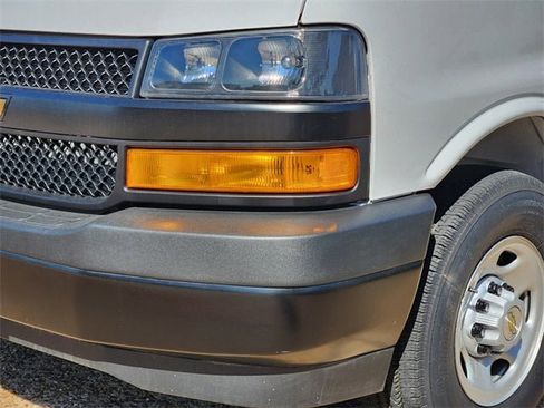 New 2025 Chevrolet Express 3500 w/ Power Convenience Package image 9