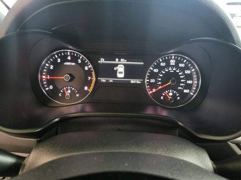 Used 2024 Kia Forte GT-Line w/ GT-Line Premium Package FWD image 7