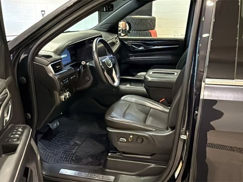 Used 2023 GMC Yukon Denali image 23