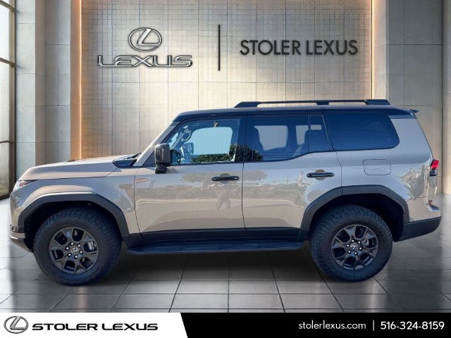 Used 2024 Lexus GX 550 AWD/4WD image 4