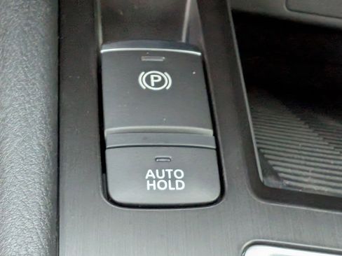 New 2026 Nissan Kicks S FWD image 17