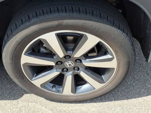 Used 2023 Honda Pilot Elite image 5
