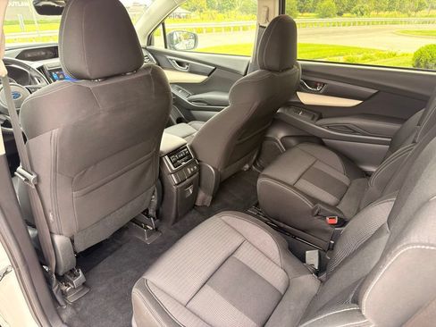 Used 2020 Subaru Ascent Premium w/ Convenience Package AWD/4WD image 33