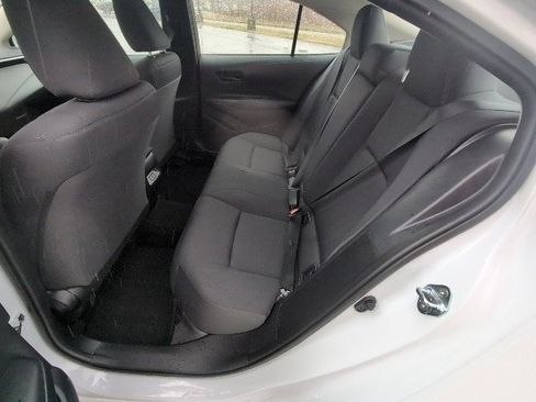 Certified 2025 Toyota Corolla LE image 11