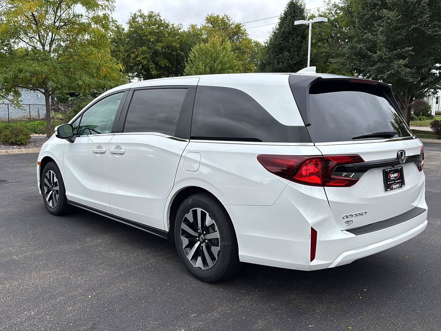 Used 2026 Honda Odyssey EX-L image 24