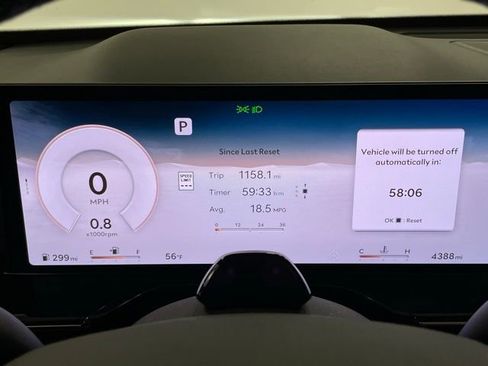 Used 2025 Genesis GV80 2.5T Standard image 18