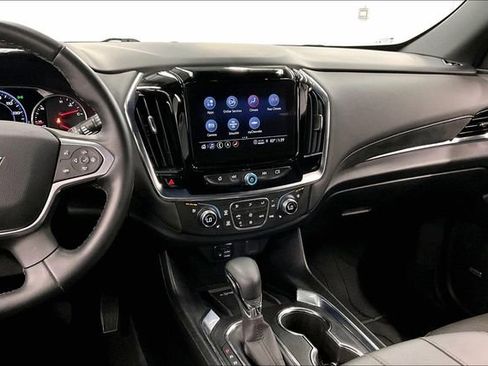 Used 2023 Chevrolet Traverse High Country w/ LPO, Floor Liner Package FWD image 7