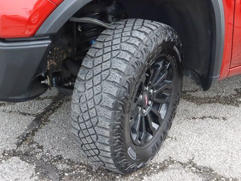 Used 2023 GMC Sierra 1500 AT4X AWD/4WD image 19
