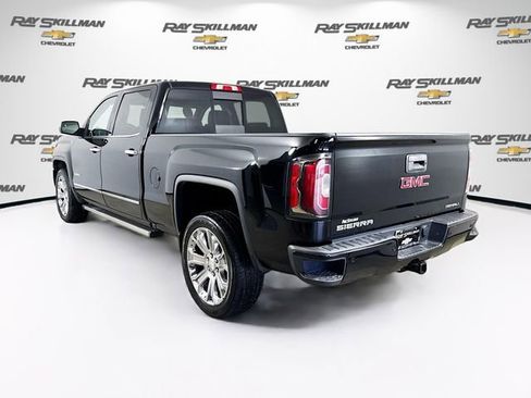 Used 2017 GMC Sierra 1500 Denali w/ Denali Ultimate Package image 5
