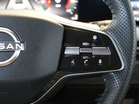 Used 2023 Nissan Ariya AWD image 49