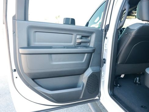 New 2026 RAM 3500 Tradesman AWD/4WD image 32