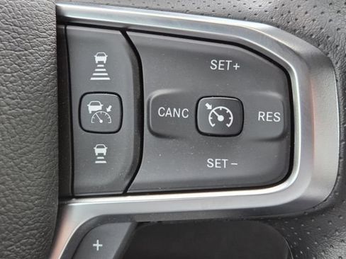 New 2026 RAM 1500 Express AWD/4WD image 21