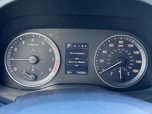 Used 2017 Hyundai Tucson SE image 20