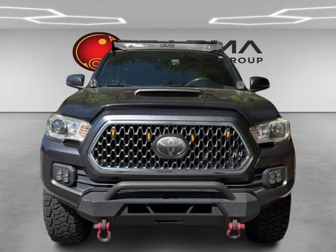 Used 2019 Toyota Tacoma TRD Sport AWD/4WD image 8