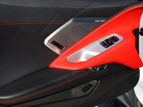 Used 2020 Chevrolet Corvette Stingray Preferred Cpe w/ 2LT Preferred Equipment Group image 15