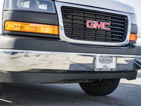 Used 2023 GMC Savana 2500 image 14
