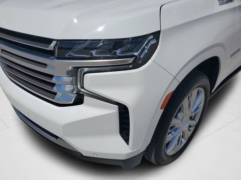 Used 2023 Chevrolet Tahoe High Country w/ Premium Package AWD/4WD image 26