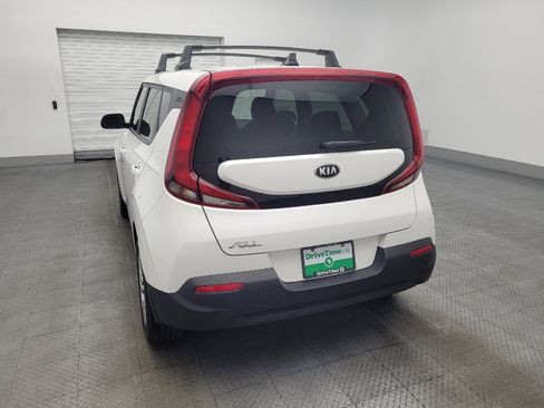 Used 2021 Kia Soul LX image 6