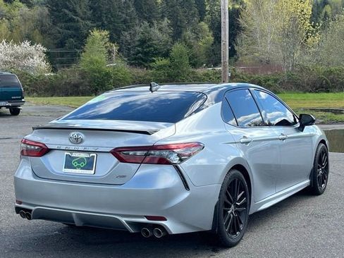 Used 2022 Toyota Camry XSE w/ Carpet Mat Package (TMS) FWD image 7