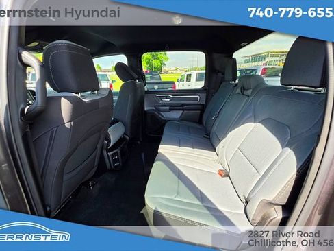 Used 2022 RAM 1500 Big Horn AWD/4WD image 16