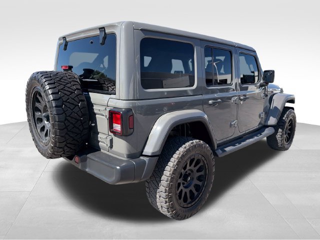 Used 2019 Jeep Wrangler Unlimited Sahara AWD/4WD image 7