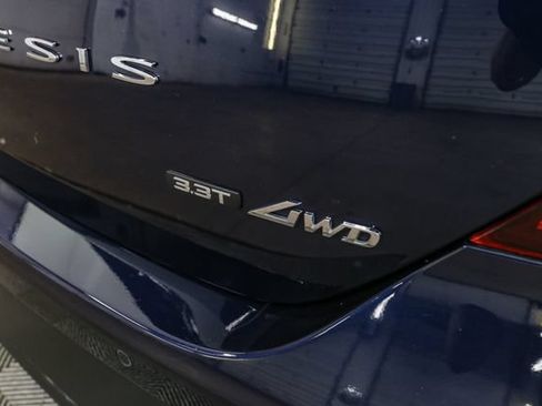 Used 2022 Genesis G70 3.3T w/ Sport Advanced Package AWD/4WD image 10