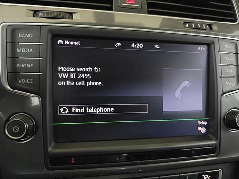 Used 2016 Volkswagen e-Golf SEL Premium w/ Driver Assistance Package image 23