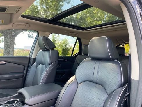 Used 2023 Honda Pilot Elite image 2