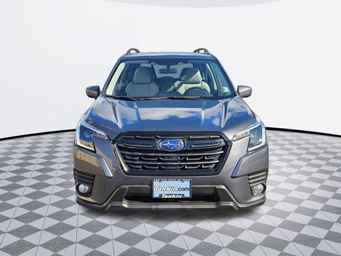 Used 2023 Subaru Forester Premium image 9