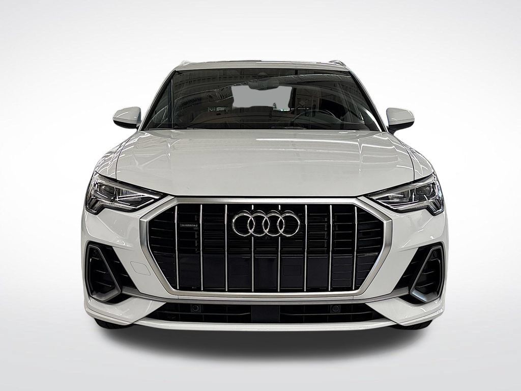 Certified 2022 Audi Q3 2.0T Premium Plus AWD/4WD image 8