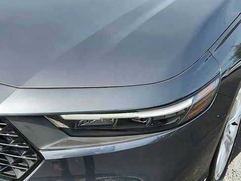 Used 2025 Honda Accord LX image 9