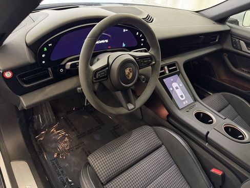 Certified 2025 Porsche Taycan RWD image 4