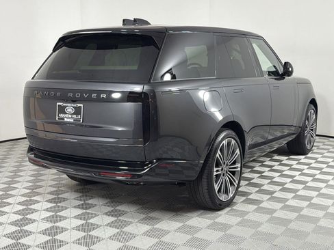 New 2025 Land Rover Range Rover SE image 5
