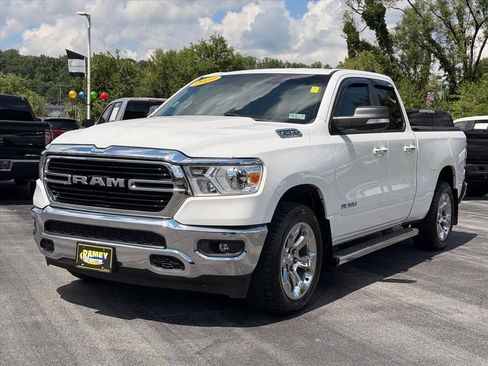 Used 2020 RAM 1500 Big Horn AWD/4WD image 9