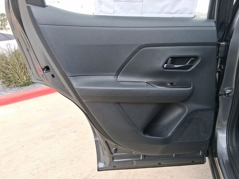 New 2026 Nissan Kicks S image 18