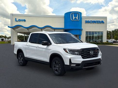 New 2026 Honda Ridgeline TrailSport image 1