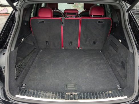 Used 2021 Porsche Cayenne image 27