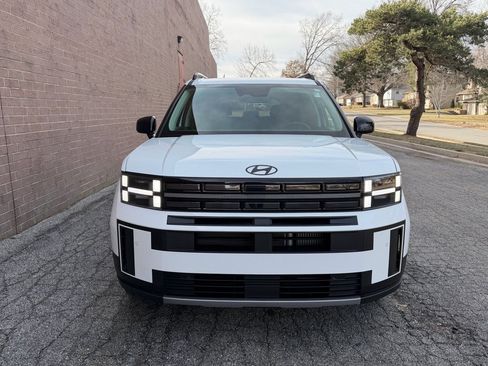 Used 2025 Hyundai Santa Fe XRT image 8