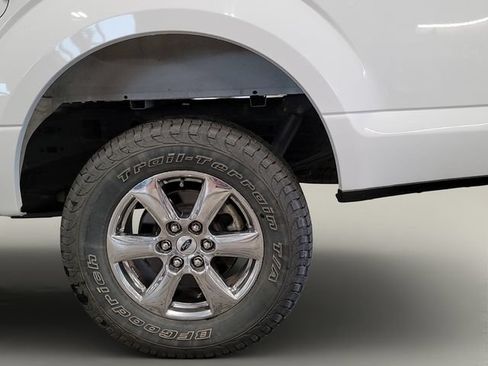 Used 2019 Ford F150 XLT w/ Equipment Group 302A Luxury AWD/4WD image 39