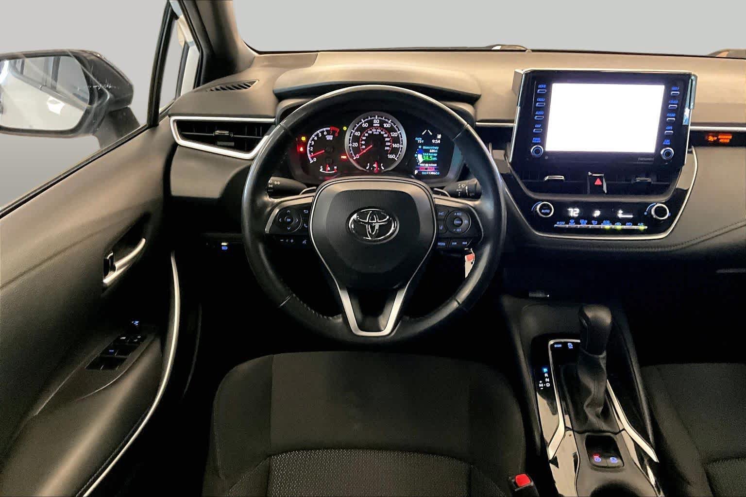 Used 2021 Toyota Corolla SE FWD image 16