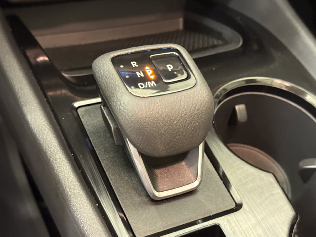 Used 2026 Nissan Rogue Dark Armor FWD image 29