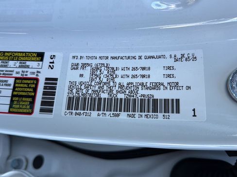 Used 2025 Toyota Tacoma TRD Off-Road image 33