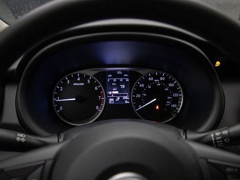 New 2025 Nissan Kicks Play S image 31