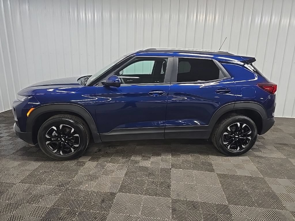 Used 2023 Chevrolet TrailBlazer LT AWD/4WD image 5