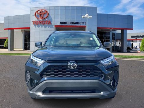 Used 2025 Toyota RAV4 LE AWD/4WD image 3