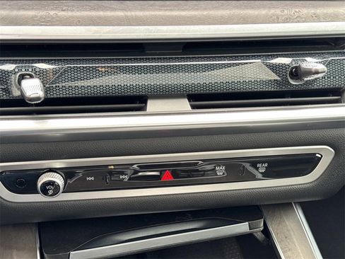 Used 2024 BMW X5 xDrive40i w/ Parking Assistance Package image 26