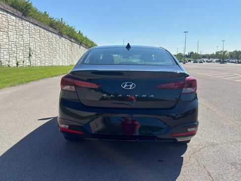 Used 2020 Hyundai Elantra SEL image 4